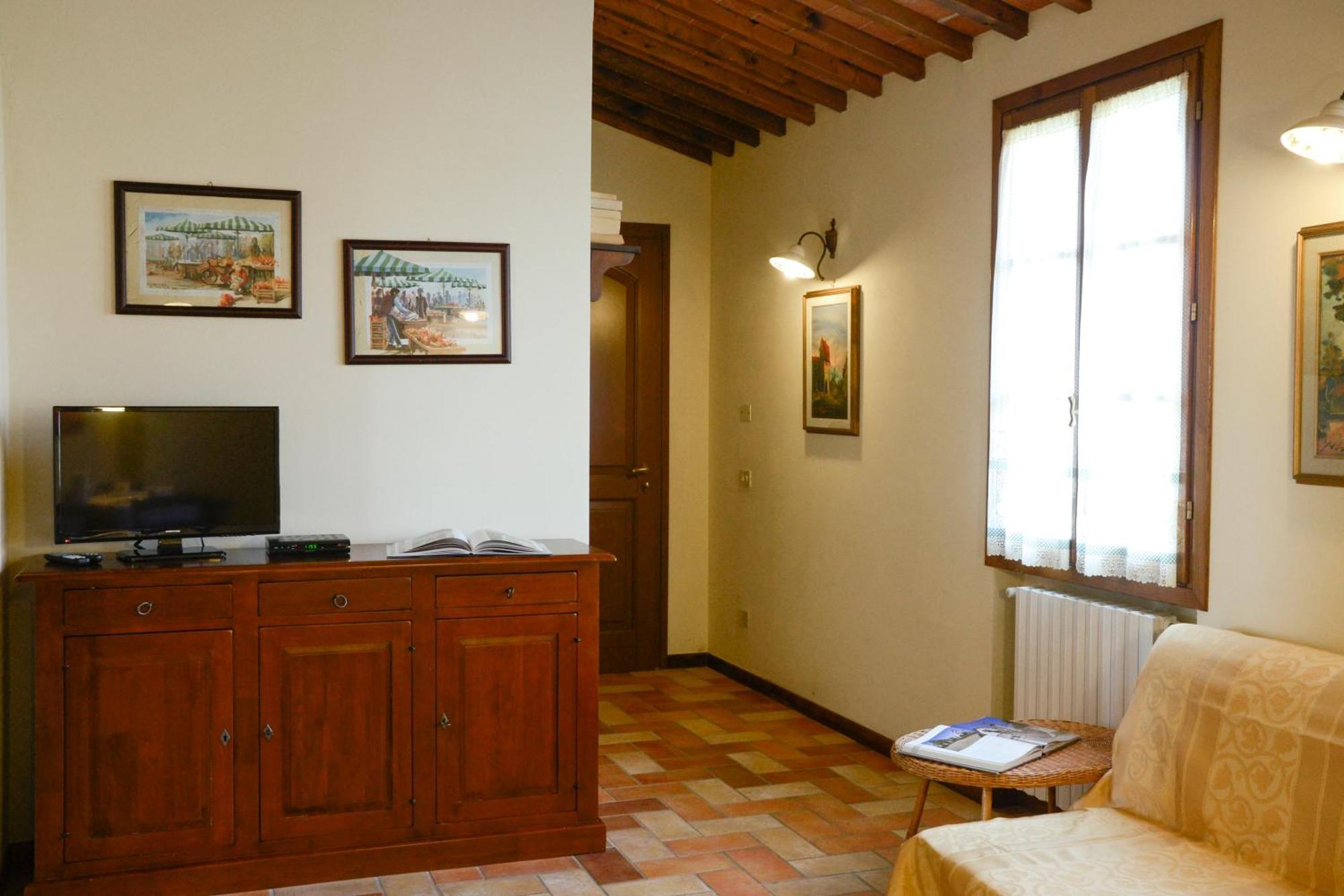Agriturismo Corte In Poggio Stabbia Cameră foto