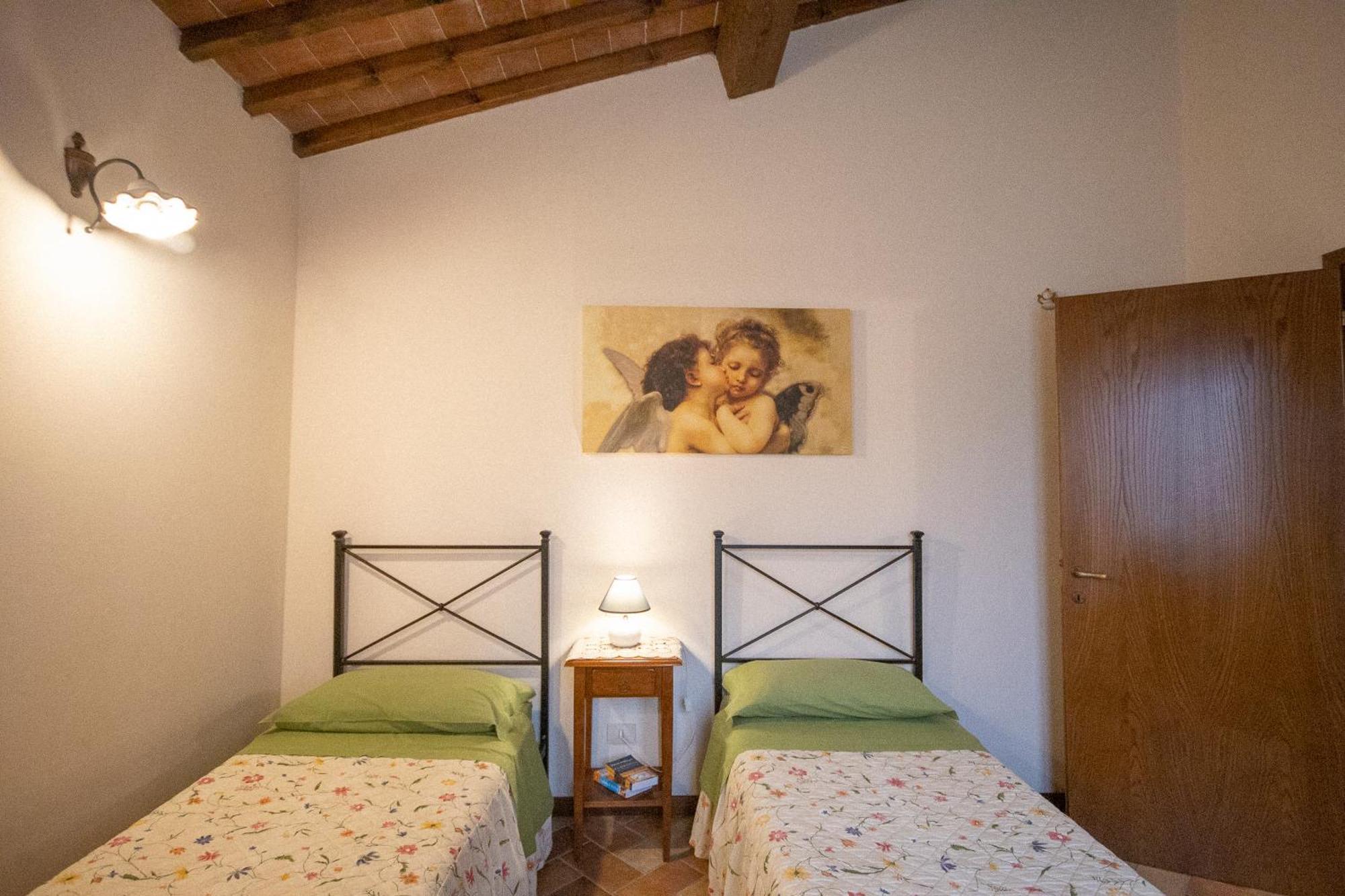 Agriturismo Corte In Poggio Stabbia Cameră foto