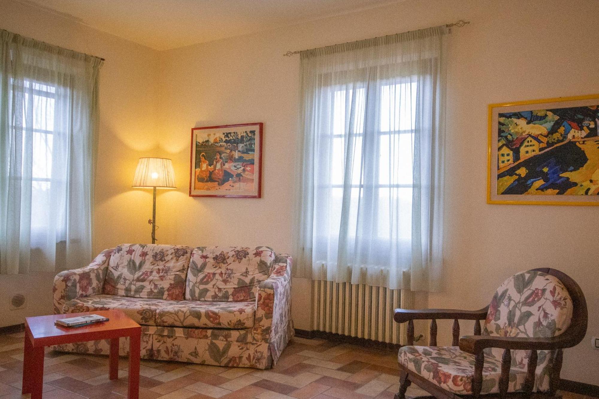 Agriturismo Corte In Poggio Stabbia Cameră foto